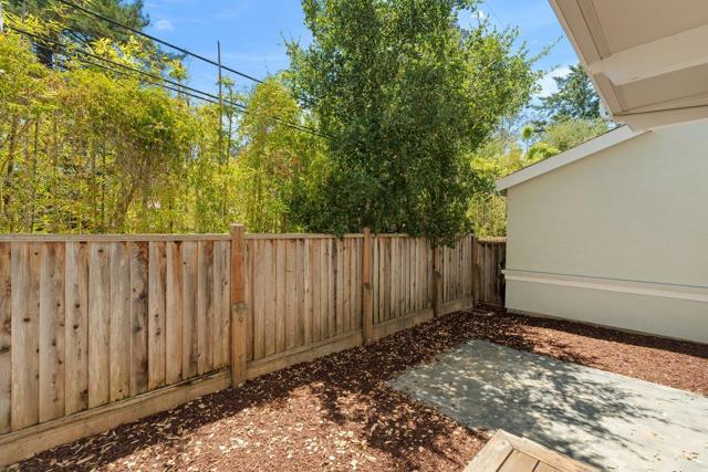 119 Tosca Terrace, Santa Cruz CA: https://media.crmls.org/mediaz/8a32bef1-34c5-42e6-85af-edc9c3f4e828.jpg
