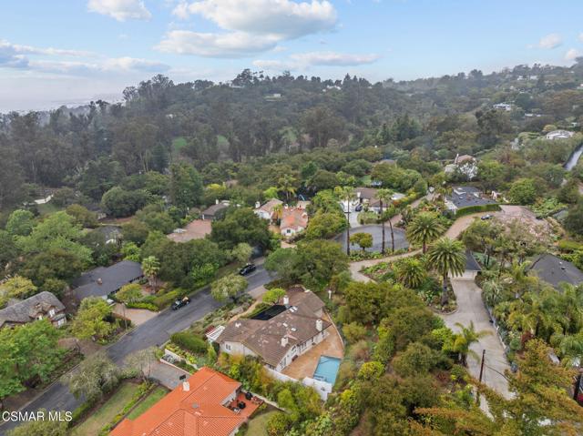 919 Aleeda Lane, Santa Barbara CA: https://media.crmls.org/mediaz/8a333ecf-52b4-4311-9861-6d8fd5e93bf6.jpg