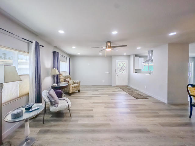 88 Dunes Circle, Cathedral City CA: https://media.crmls.org/mediaz/8a35ae6e-8917-4d73-9c74-8e8be9d8862b.jpg