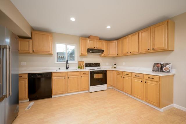2492 Ottawa Way, San Jose CA: https://media.crmls.org/mediaz/8a3721ef-6fda-4789-be23-fa8d98939fed.jpg