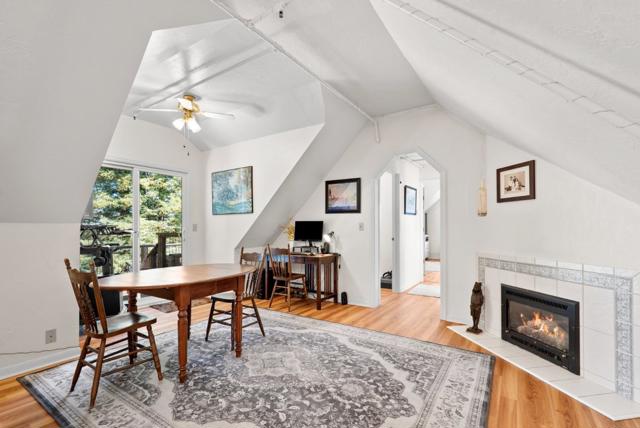7919 Empire Grade, Santa Cruz CA: https://media.crmls.org/mediaz/8a372b49-d3ff-4abe-8ec4-f19971c41770.jpg