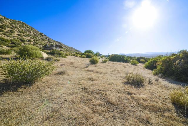 0 Minna Gombell Lane, Pioneertown CA: https://media.crmls.org/mediaz/8a3771dd-5a3e-4c99-927a-08bf84d270c1.jpg