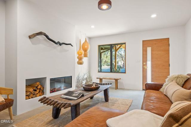 1107 S Rice Road, Ojai CA: https://media.crmls.org/mediaz/8a379716-9c3d-4286-986c-ff069bfbb85f.jpg