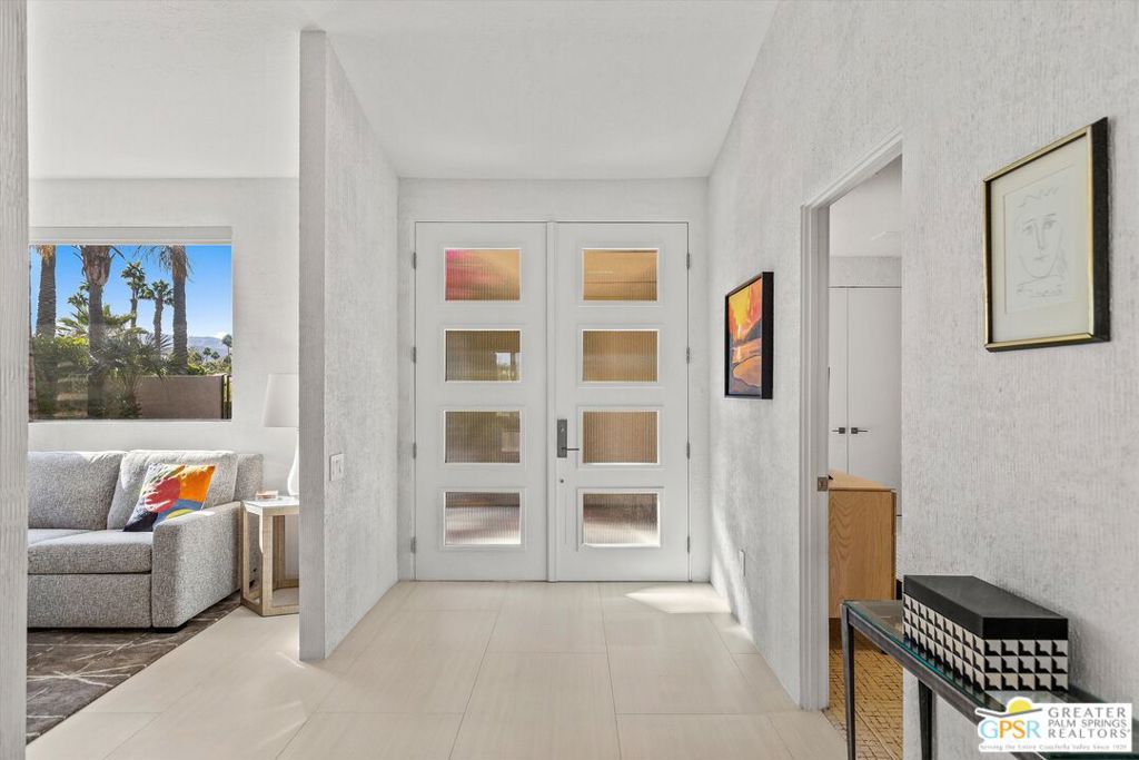 MLS #25572081PS image #1