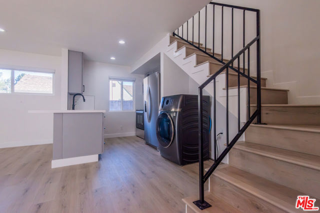 2757 Andreo, Torrance CA: https://media.crmls.org/mediaz/8a3a4a6d-95f4-4267-8e74-91816220d2d4.jpg