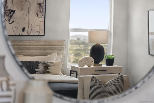 948 Visalia Pl, San Marcos CA: https://media.crmls.org/mediaz/8a3b0173-8bd5-4b5c-91bf-0ebbb97c8ded.jpg