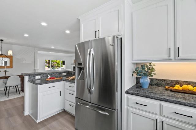 200 Cortez Street, Capitola CA: https://media.crmls.org/mediaz/8a3c2866-31f5-49cb-9711-8208fabd08e4.jpg