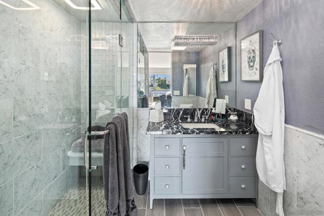 1694 Torrance St, San Diego CA: https://media.crmls.org/mediaz/8a3c312b-499b-4141-9c31-364de8716095.jpg