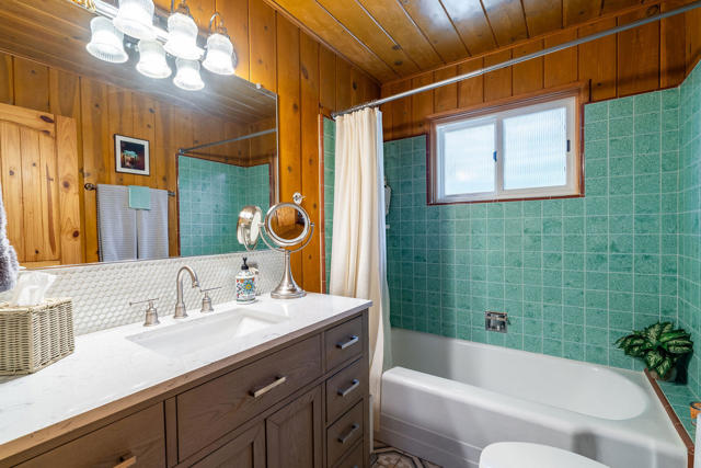 25445 Palomar Road, Idyllwild CA: https://media.crmls.org/mediaz/8a3c4905-c1f3-4baf-9b9c-e29e7e54f56f.jpg