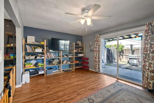 Detail Gallery Image 16 of 52 For 1807 Calle Sinaloa, Vista,  CA 92084 - 4 Beds | 2 Baths