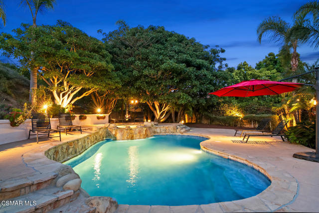 980 Via Anita, Newbury Park CA: https://media.crmls.org/mediaz/8a3d6c3a-2e91-42b9-9745-c6d751f5caa3.jpg