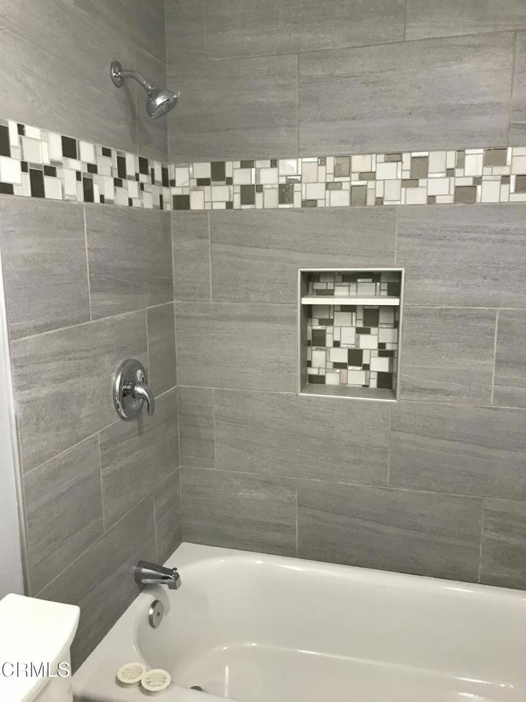 https://media.crmls.org/mediaz/8a3da4d8-4951-4dd2-83ef-24b69b7ca2cc.jpg?preset=X-Large
