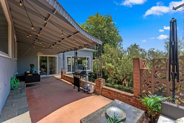 4417 Braeburn Road, San Diego CA: https://media.crmls.org/mediaz/8a3df482-949c-4c5f-8cb9-b933fbc8b343.jpg