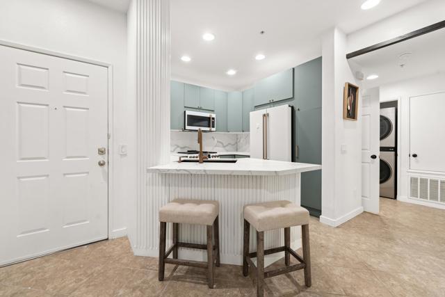 26514 Arboretum Way, Murrieta CA: https://media.crmls.org/mediaz/8a3e3ee3-d341-4d8b-8101-b91646d45f07.jpg