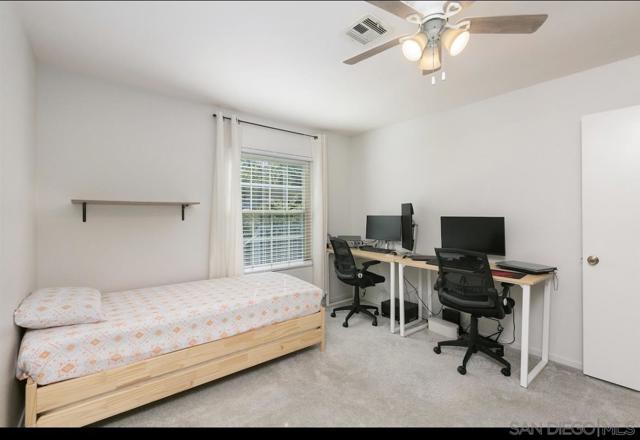 10331 Azuaga St, San Diego CA: https://media.crmls.org/mediaz/8a3e6fba-78d0-4427-8a50-0013ec0866ea.jpg