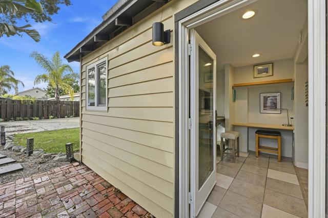 Detail Gallery Image 7 of 29 For Tuttle St, Carlsbad,  CA 92008 - 1 Beds | 1 Baths