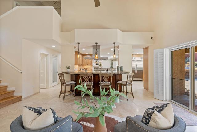 39165 Regency Way, Palm Desert CA: https://media.crmls.org/mediaz/8a3f52a3-300a-4559-9926-c3f309810ad2.jpg