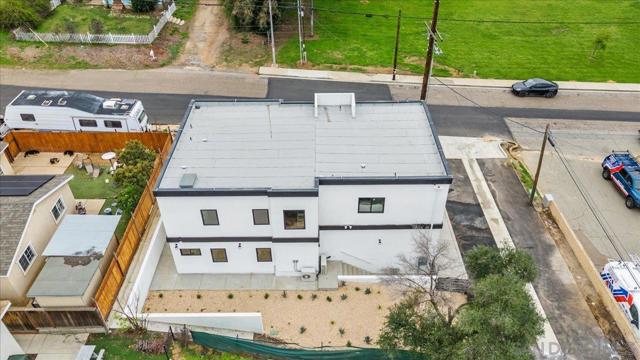 422 Spruce St, Escondido, California 92025, 4 Bedrooms Bedrooms, ,4 BathroomsBathrooms,Single Family Residence,For Sale,Spruce St,250020950SD