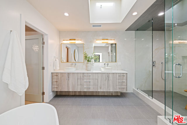 2256 Nichols Canyon Road, Los Angeles CA: https://media.crmls.org/mediaz/8a3ffa4f-69a7-417b-8802-285d97ade1c4.jpg