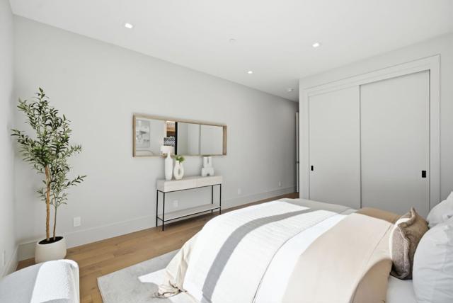 543 Tennyson Avenue, Palo Alto CA: https://media.crmls.org/mediaz/8a4006ba-8498-4b0d-b437-807628ae45b1.jpg
