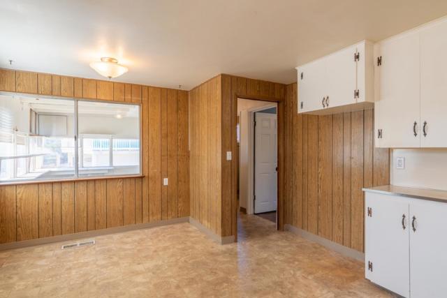 1261 Third Street, Monterey CA: https://media.crmls.org/mediaz/8a40cd1b-1234-4a74-af32-b9687e8ab676.jpg