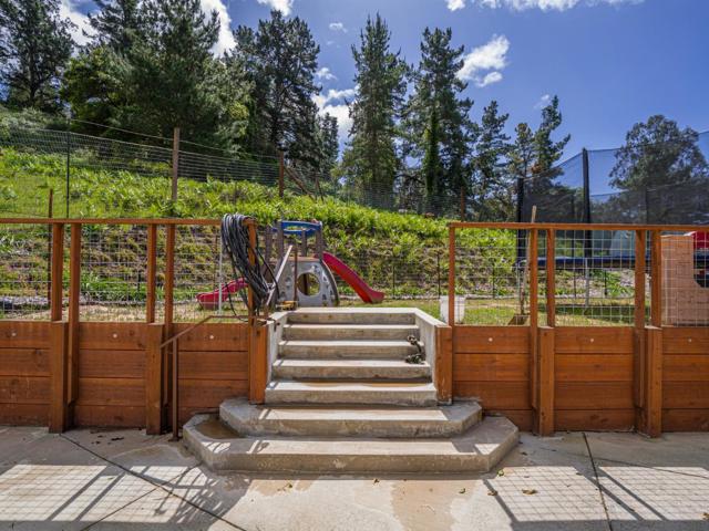 20150 Tarawild Court, Prunedale CA: https://media.crmls.org/mediaz/8a4113b0-5a43-42db-89a0-bbfad2127261.jpg