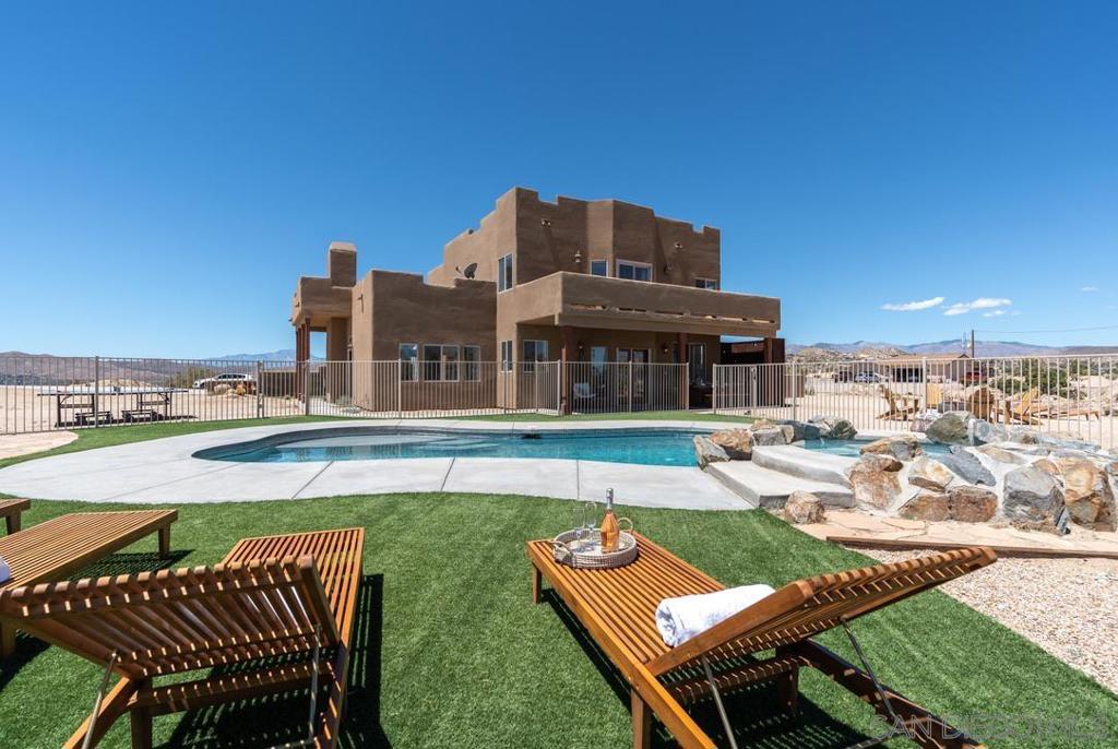 MLS #250040901SD image #40