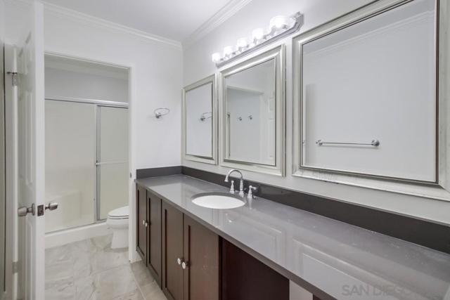3268 Via Marin, La Jolla CA: https://media.crmls.org/mediaz/8a42a647-2a8d-49c9-9617-cf28f023cc66.jpg