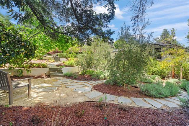 104 Pinta Court, Los Gatos CA: https://media.crmls.org/mediaz/8a42f22c-2580-4158-bdf9-4d5745f243cc.jpg