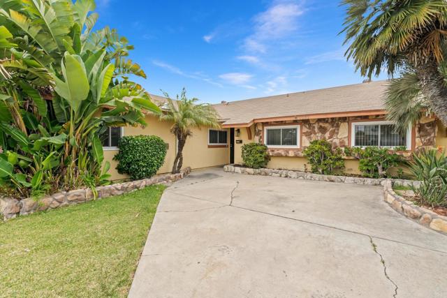 2862 Coronado Avenue, San Diego CA: https://media.crmls.org/mediaz/8a43fe19-9a14-45aa-9f5d-fa094bfc91fe.jpg