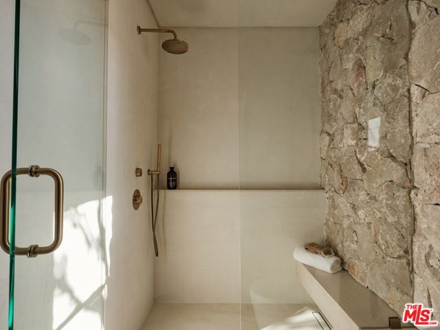 Image 63 of 69 For 11746 Blix Street