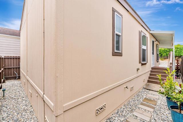 356 Reservation Road, Marina CA: https://media.crmls.org/mediaz/8a49f6ed-52ba-417a-bd03-cfaf88cca2c6.jpg