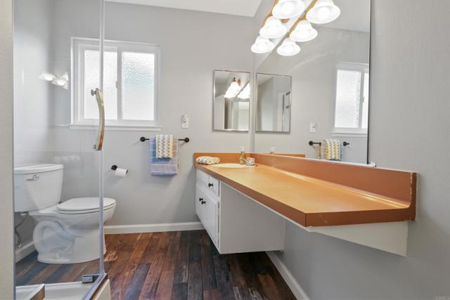 Detail Gallery Image 24 of 35 For 24842 Calle El Toro Grande, Lake Forest,  CA 92630 - 4 Beds | 2 Baths