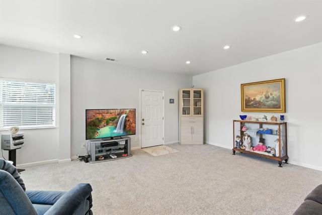 87 Exeter Avenue, San Carlos CA: https://media.crmls.org/mediaz/8a4afcc3-0b73-4884-a6da-8409fda9e8fe.jpg