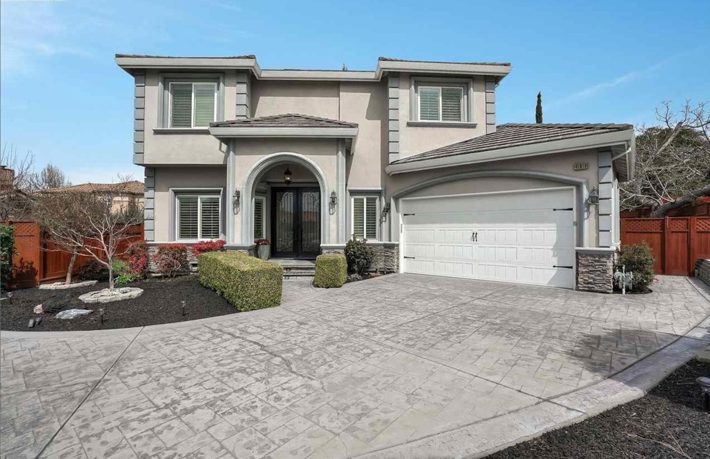 41918 Paseo Padre Pkwy