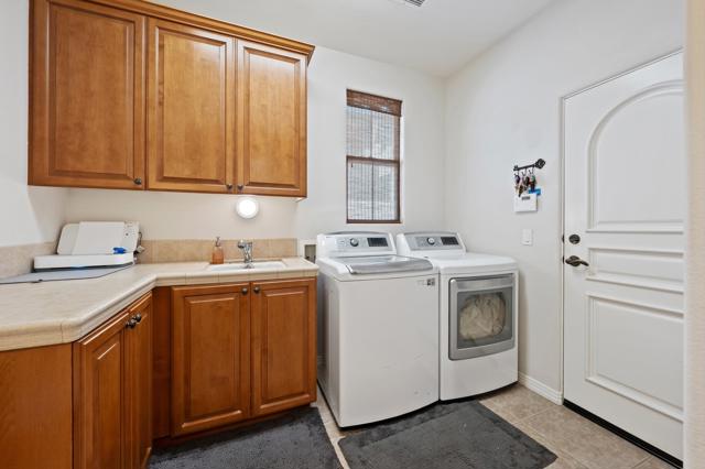 80680 Via Tranquila, La Quinta CA: https://media.crmls.org/mediaz/8a4b5ab7-a496-4d52-bd99-844ffa2e250f.jpg