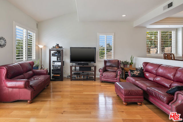 6475 Zuma View Place, 129 photo 3