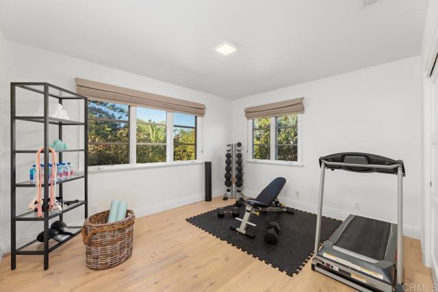 5499 Avenida Maravillas, Rancho Santa Fe CA: https://media.crmls.org/mediaz/8a4cc992-c777-43e1-9c9c-24c7f017874c.jpg