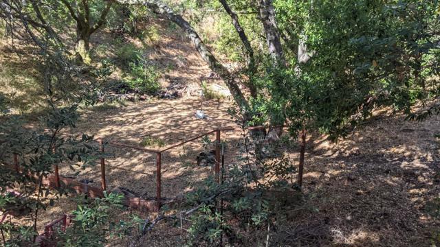 0 ARROYO Way, Los Altos Hills CA: https://media.crmls.org/mediaz/8a4ee39e-dcf4-4341-8c94-591b7a6b6e6e.jpg