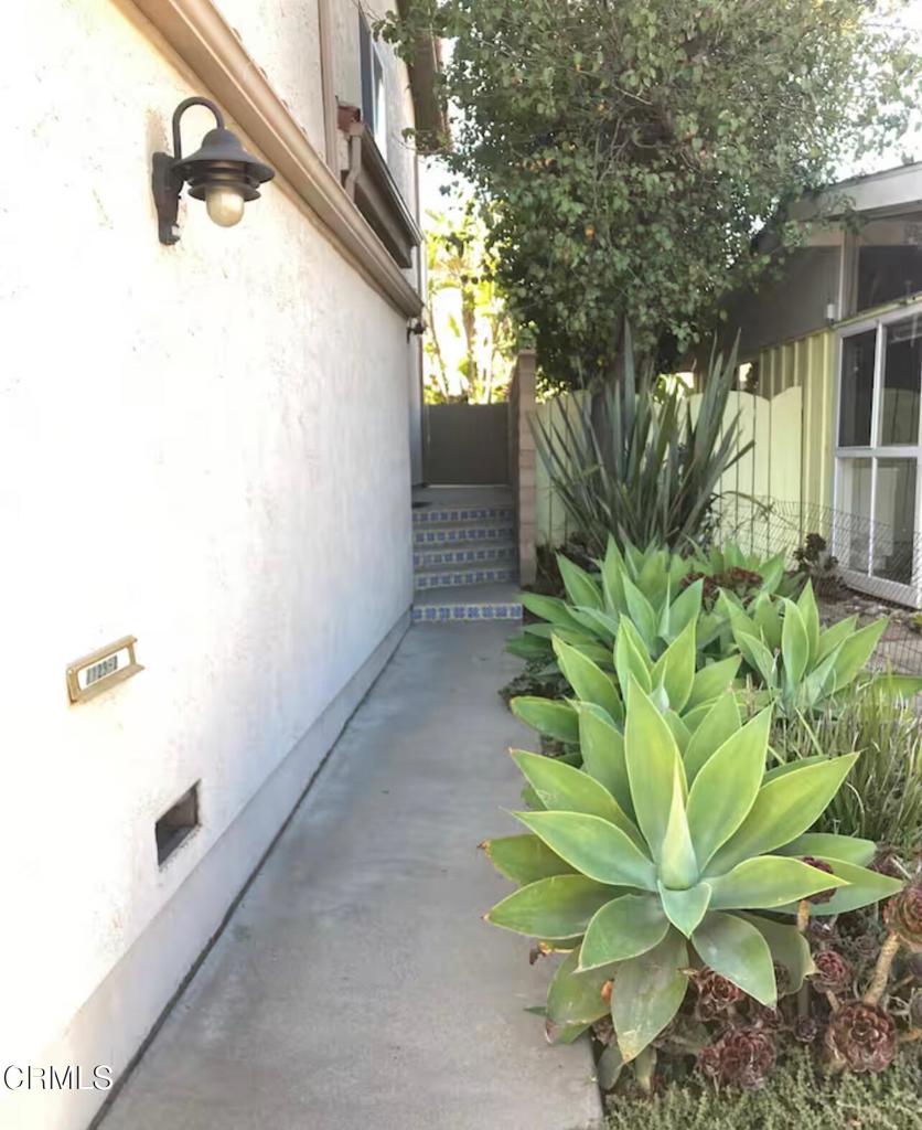 MLS #V1-28108 image #37