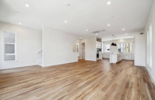 2506 Sage Street, San Mateo CA: https://media.crmls.org/mediaz/8a510c5d-0bf5-40ac-ab5a-8ccfb3af1e37.jpg