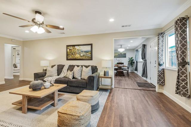 2569 Borax Drive, Santa Clara CA: https://media.crmls.org/mediaz/8a51ea30-13cd-4291-ad19-ef397ad74636.jpg