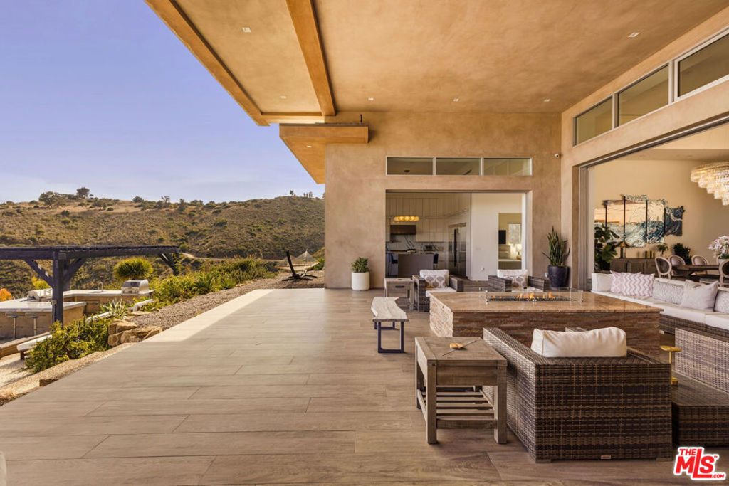 MLS #26859041 image #9