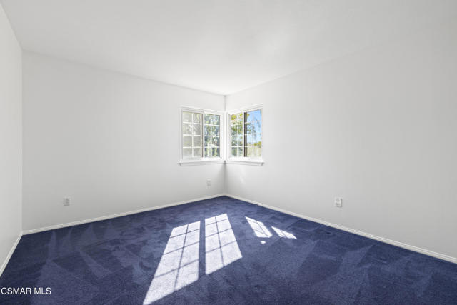287 Golden Fern Court, Simi Valley CA: https://media.crmls.org/mediaz/8a54535f-72b7-4bb9-b9e6-19ca879639ed.jpg