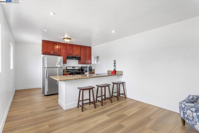 24753 Willimet Way, Hayward CA: https://media.crmls.org/mediaz/8a546bcf-1dcb-4ed9-9b70-6d18ab538b5f.jpg