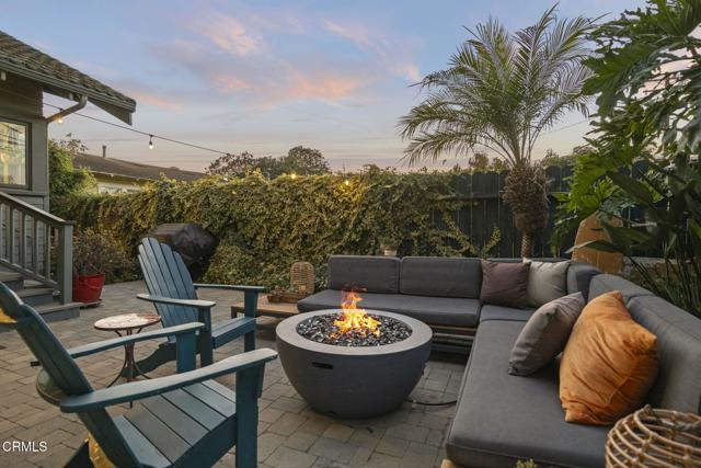 Detail Gallery Image 8 of 79 For 407 Magnolia Ave, Oxnard,  CA 93030 - 5 Beds | 2 Baths