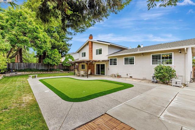 502 Cartagena Ln, San Ramon CA: https://media.crmls.org/mediaz/8a5746c7-dc95-43c6-8a16-dd57863e90fe.jpg