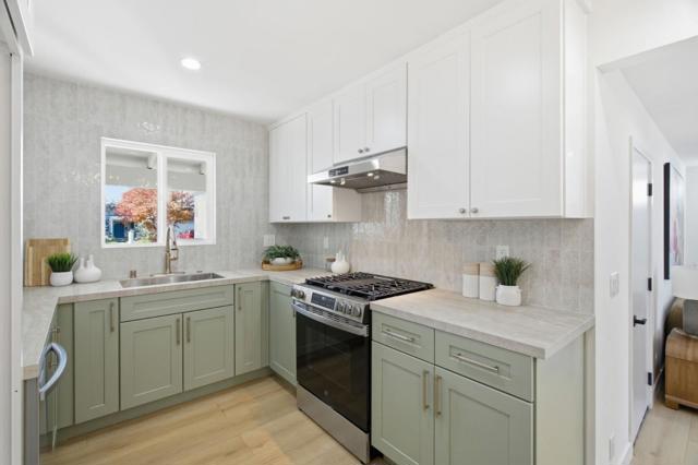 816 Marilyn Drive, Campbell CA: https://media.crmls.org/mediaz/8a57accd-4104-4f66-a379-457db3f30c71.jpg