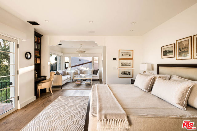 7020 La Presa Drive, Los Angeles CA: https://media.crmls.org/mediaz/8a580365-5797-4546-8d9a-dd784b72918e.jpg