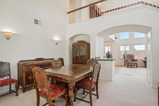 2288 Boulders Ct, Alpine CA: https://media.crmls.org/mediaz/8a58f0b5-ee18-4087-8b6a-769ed68d9204.jpg